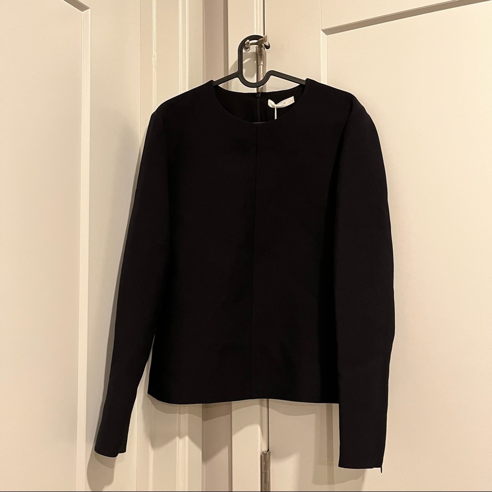 SOLD NWT The Row Leo Wool-Blend Top in dark black size 4 - Picture 3 of 7